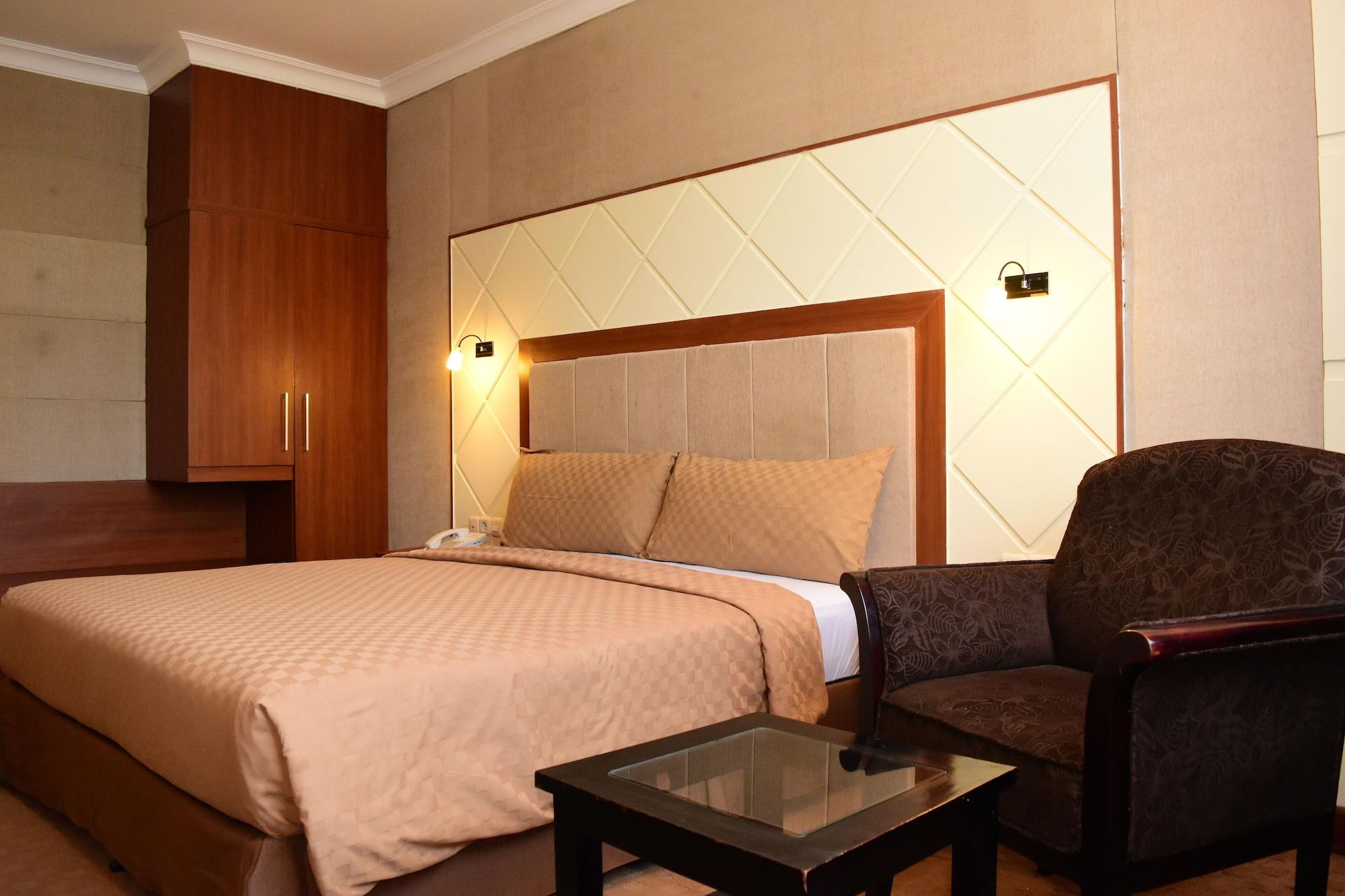 Singgasana Hotel 马卡萨 外观 照片