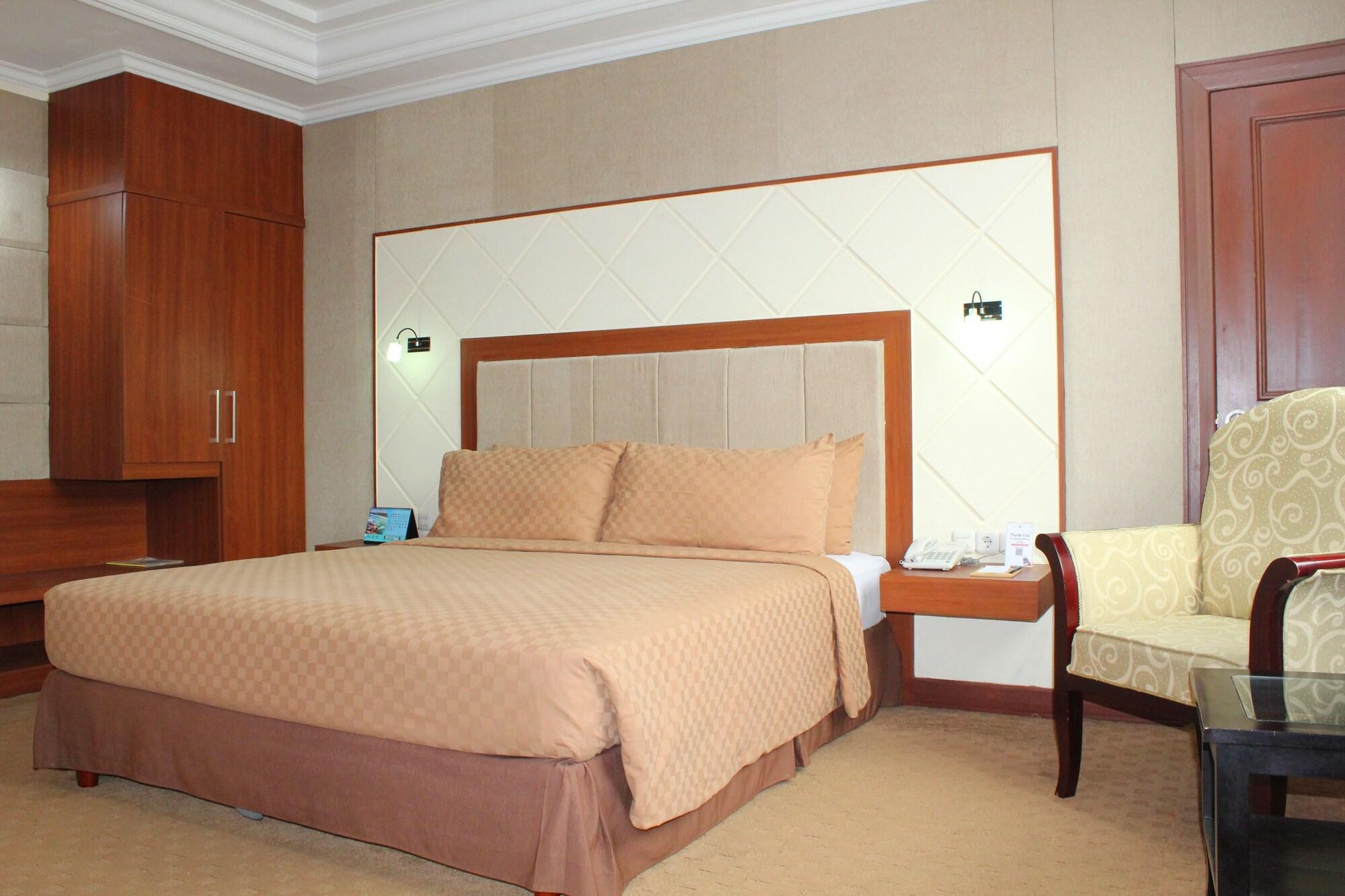 Singgasana Hotel 马卡萨 外观 照片