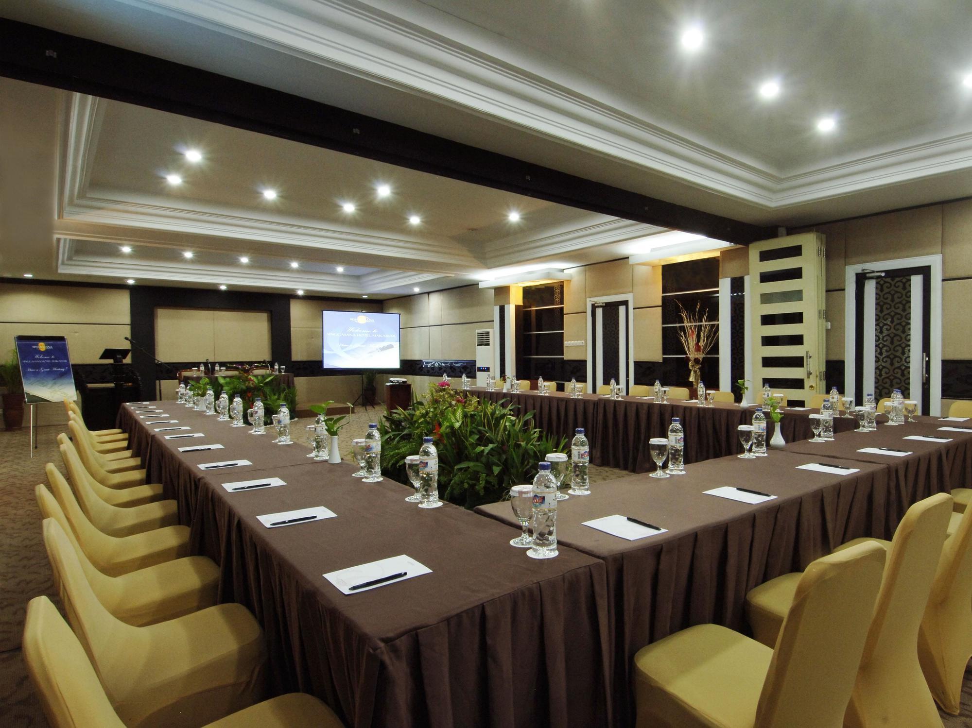 Singgasana Hotel 马卡萨 外观 照片