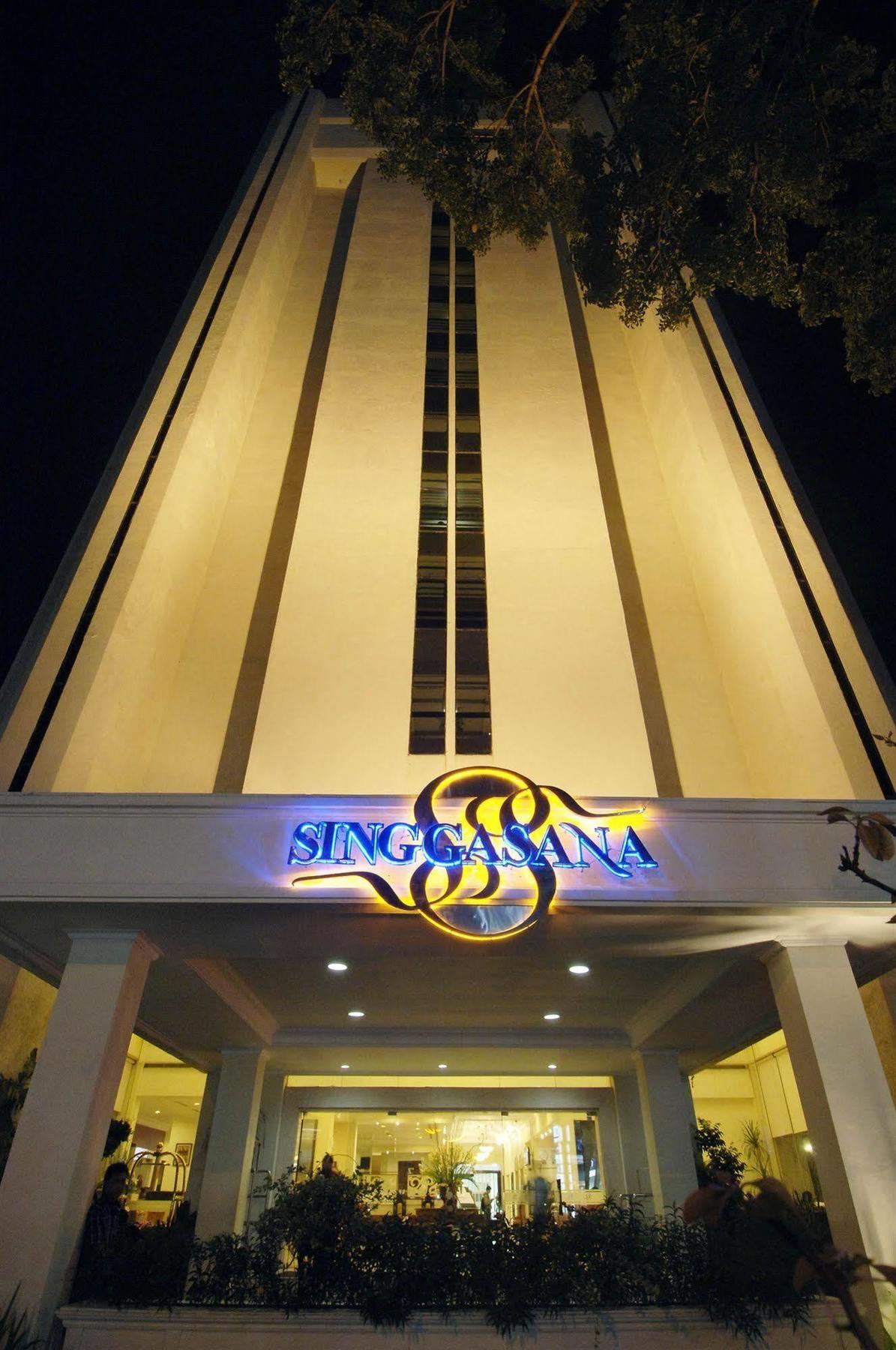 Singgasana Hotel 马卡萨 外观 照片