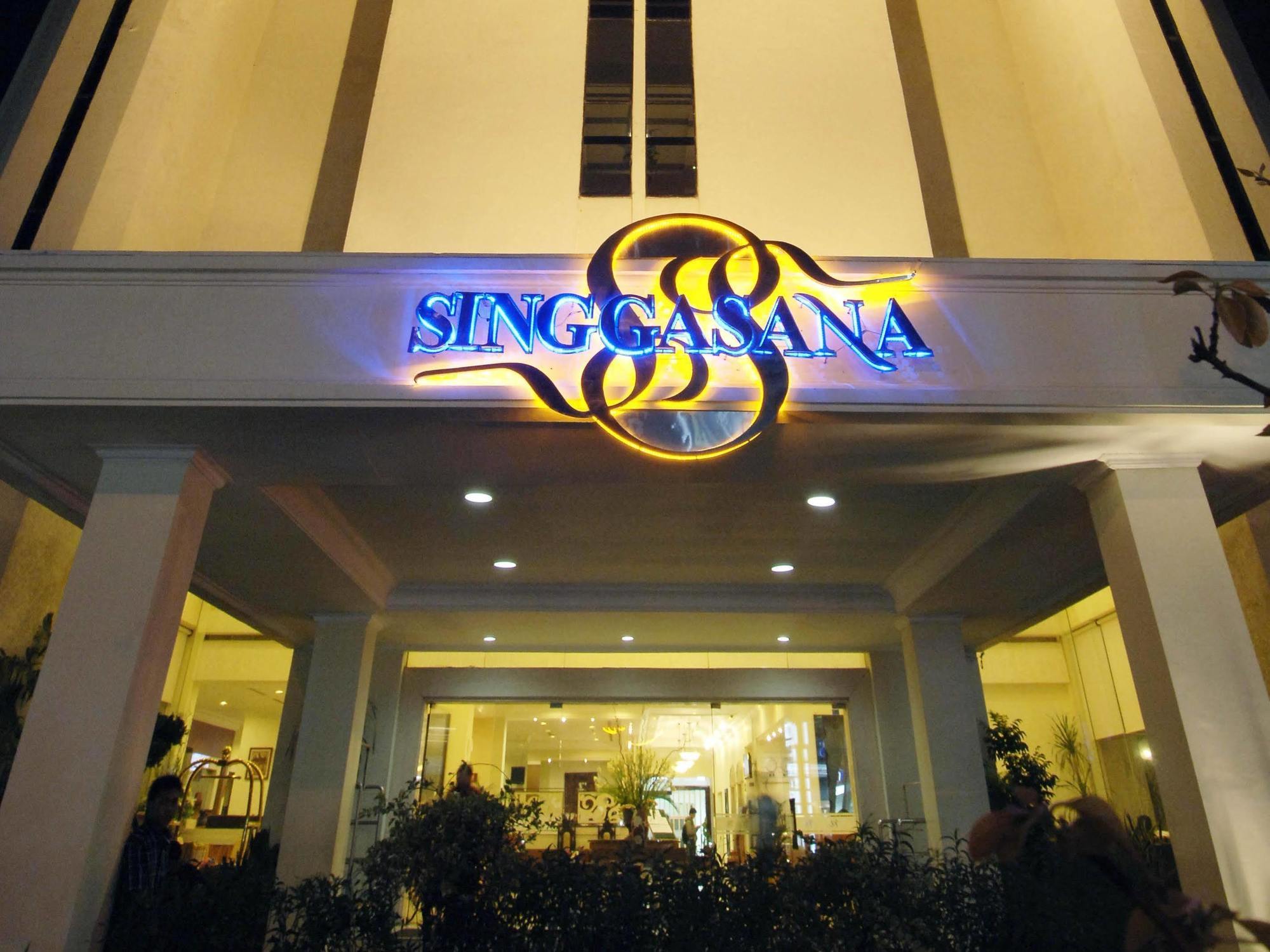 Singgasana Hotel 马卡萨 外观 照片